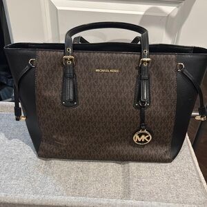 MICHAEL Michael Kors Black and Brown Monogram Tote